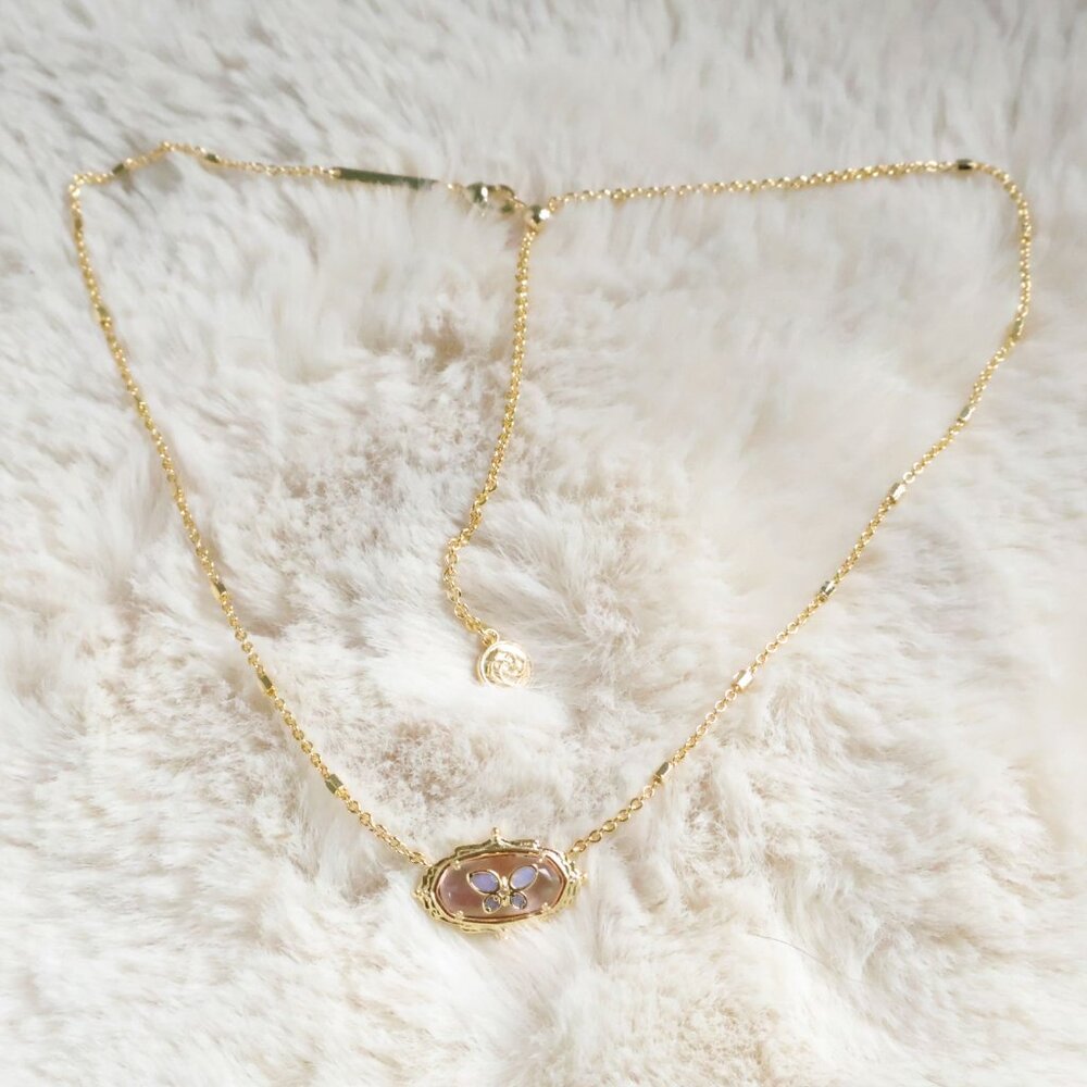 Kendra Scott Elisa Butterfly Gold Light Pink Abalone Necklace - Picture 2 of 2